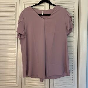 Chic Lavender V-Neck Women's Blouse